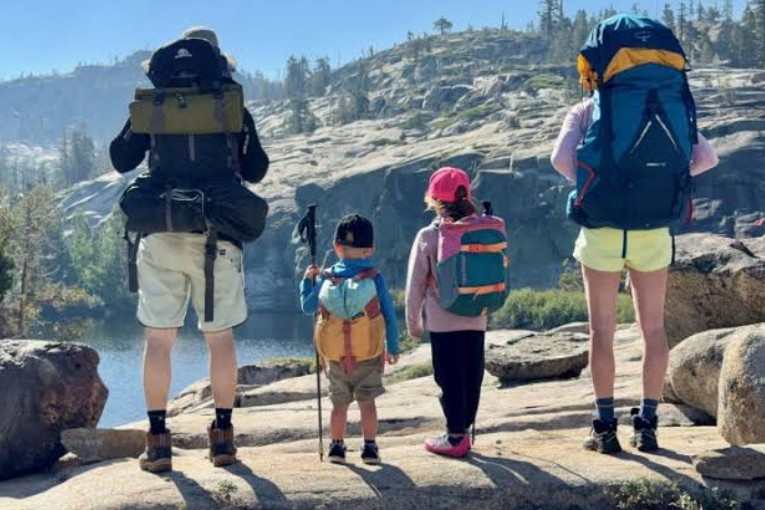 How to Plan a Group Hiking Trip